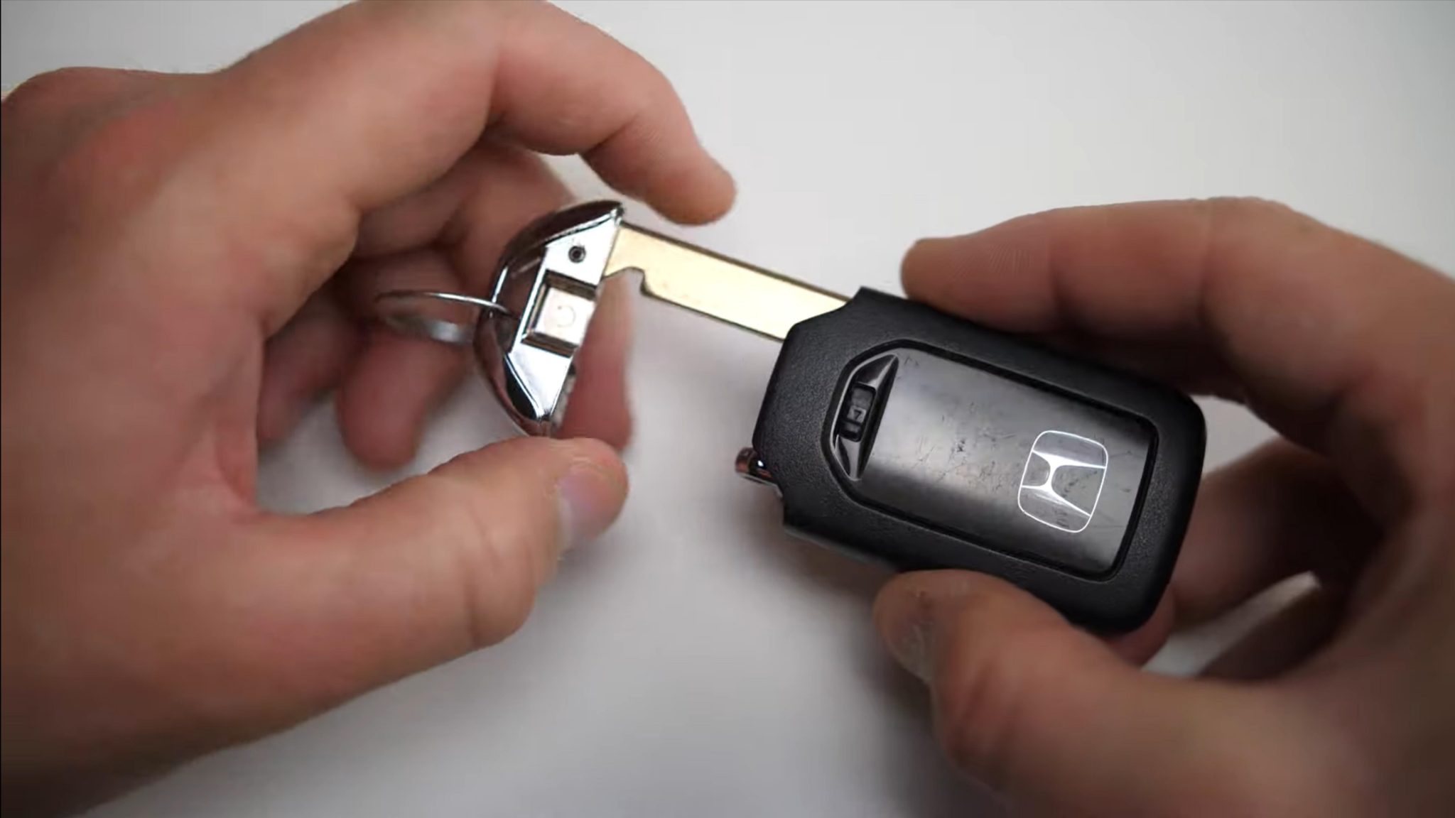 How to Replace a Honda Ridgeline Key Fob Battery (2017 Present) Smart Key